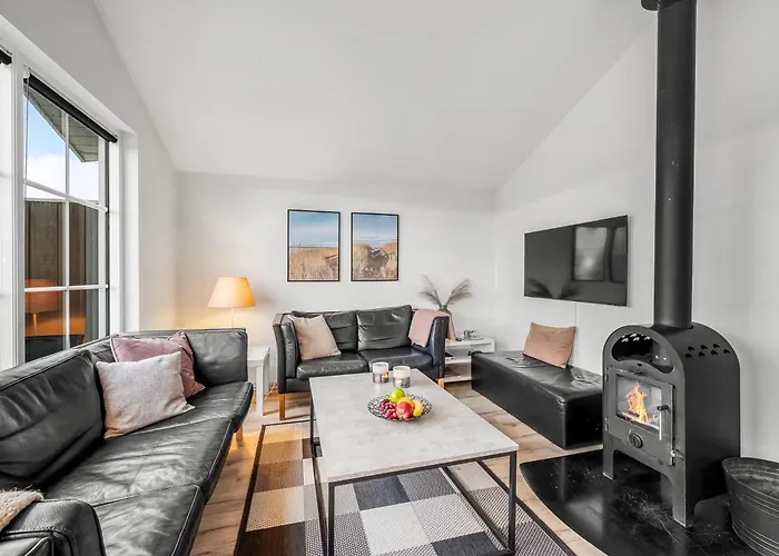Lovely House - 1006